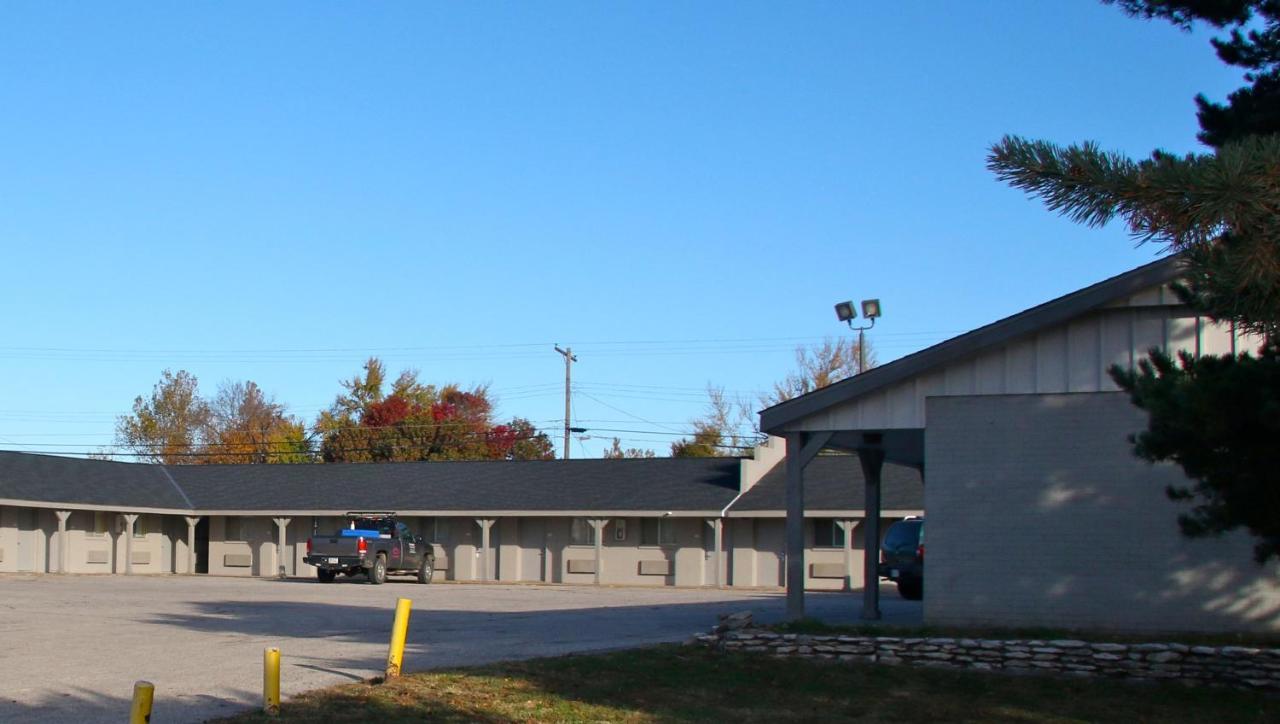 Townsman Inn LarnedLarned  Kültér fotó